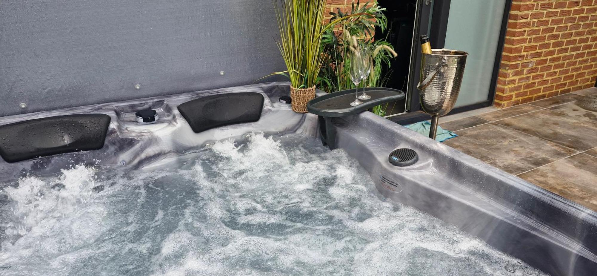 Au Petit Seny, Gite Charme Et Nature Avec Jacuzzi Pro Tinlot Buitenkant foto